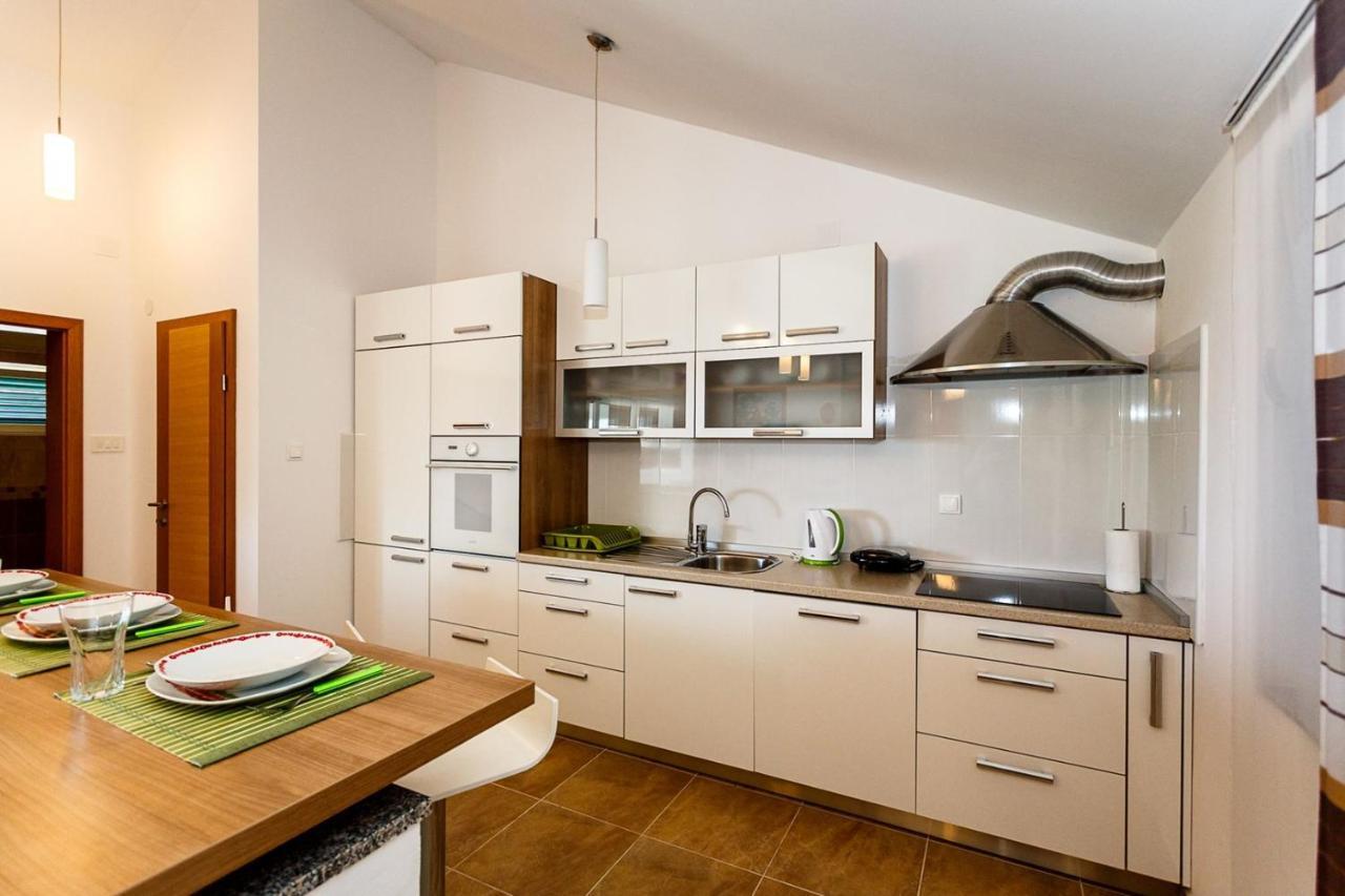 Apartment Adria 3 马林斯卡 外观 照片